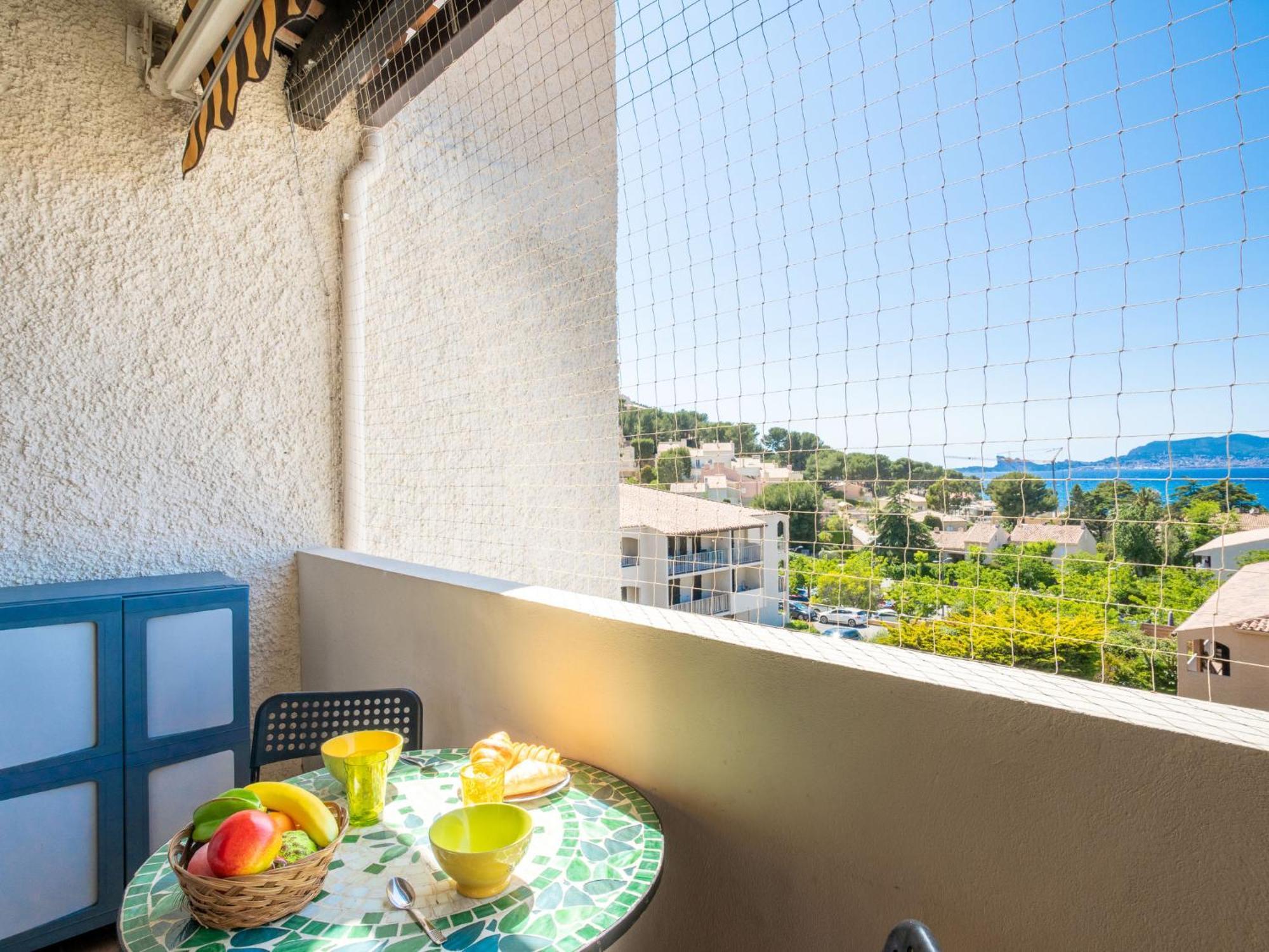 Apartment Les Aigues Marines-58 By Interhome Saint-Cyr-sur-Mer Kültér fotó