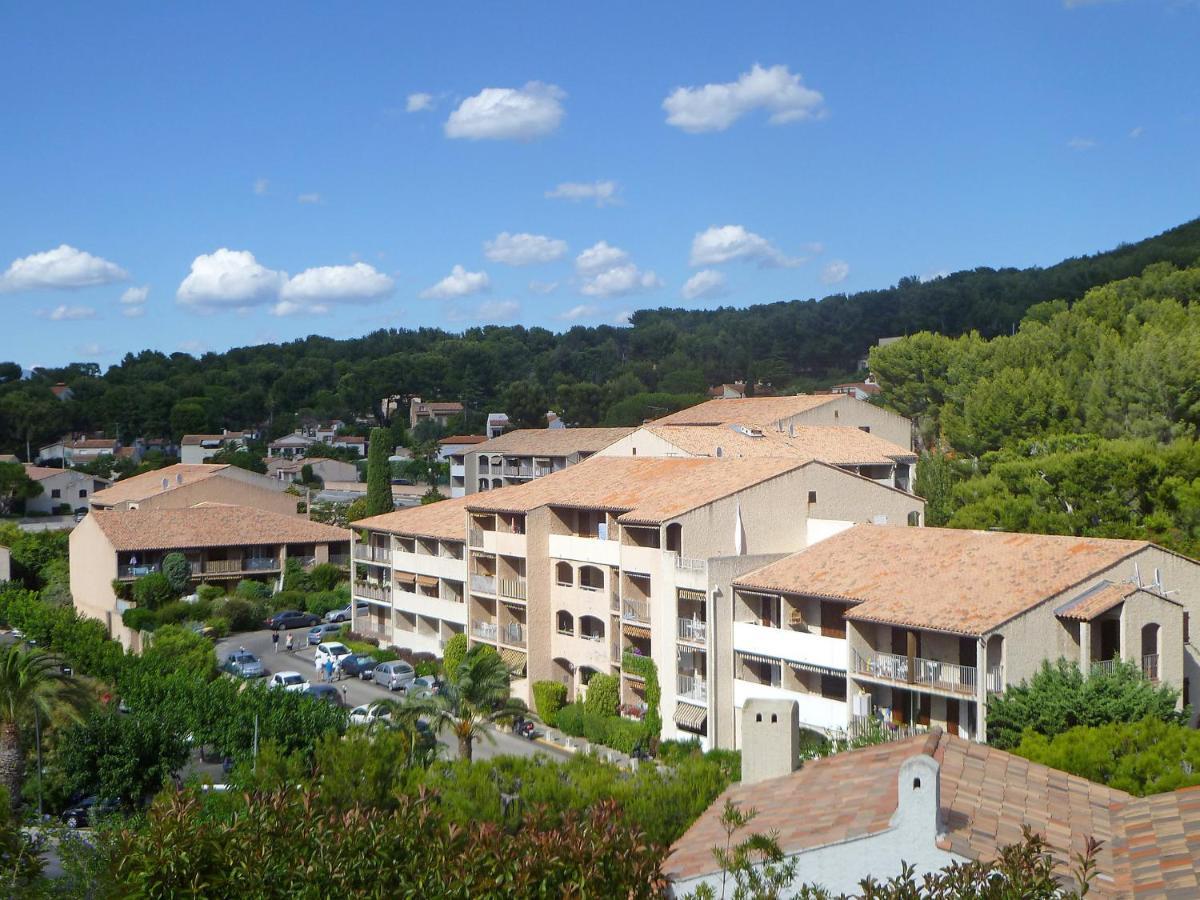 Apartment Les Aigues Marines-58 By Interhome Saint-Cyr-sur-Mer Kültér fotó